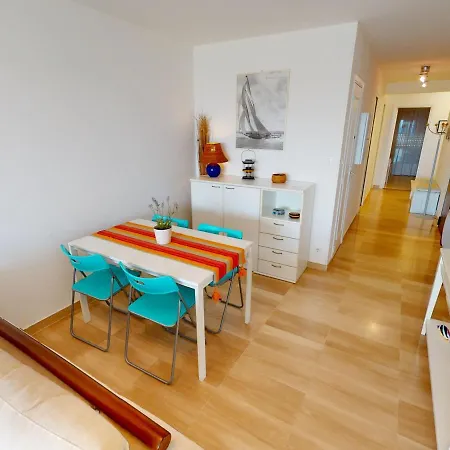Bel Avec Terrasse, Piscine, Parking Et Wifi - Fr-1-196-321 דירה *