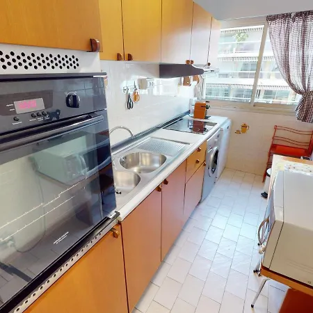 아파트 Bel Avec Terrasse, Piscine, Parking Et Wifi - Fr-1-196-321 멍똥