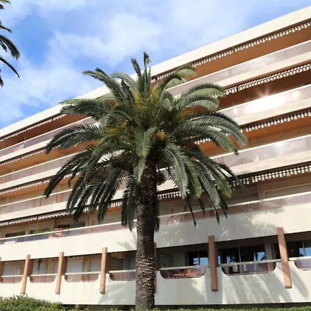 Bel Avec Terrasse, Piscine, Parking Et Wifi * Menton